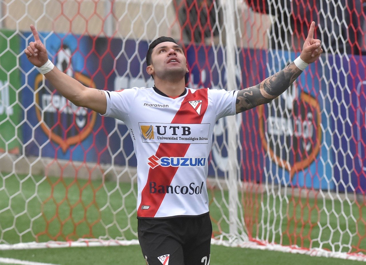 CARMEGOL El mayor goleador boliviano